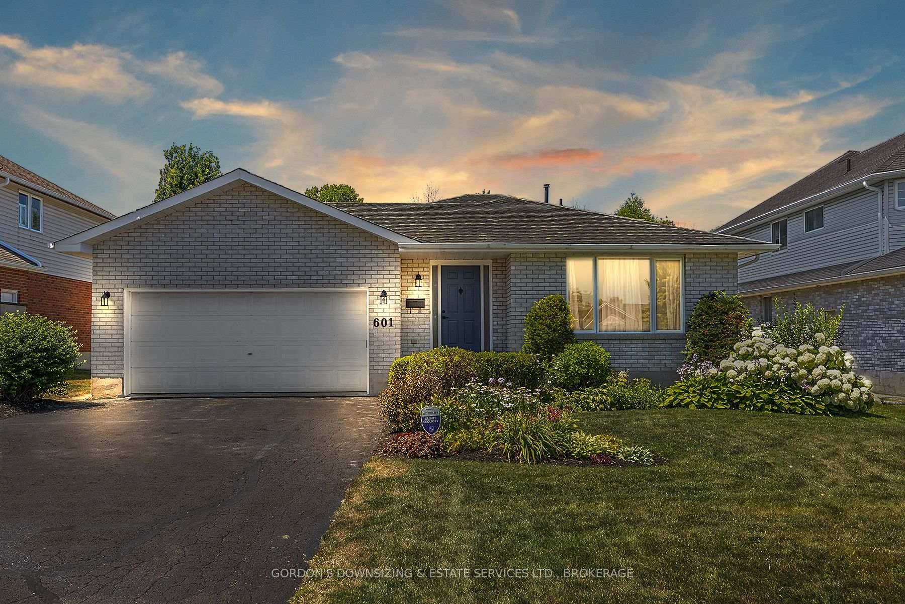 This spacious and thoughtfully designed multi level backsplit features updates throughout, and is nestled on a quiet executive street backing on the Arbour Ridge Environmentally Protected Area.