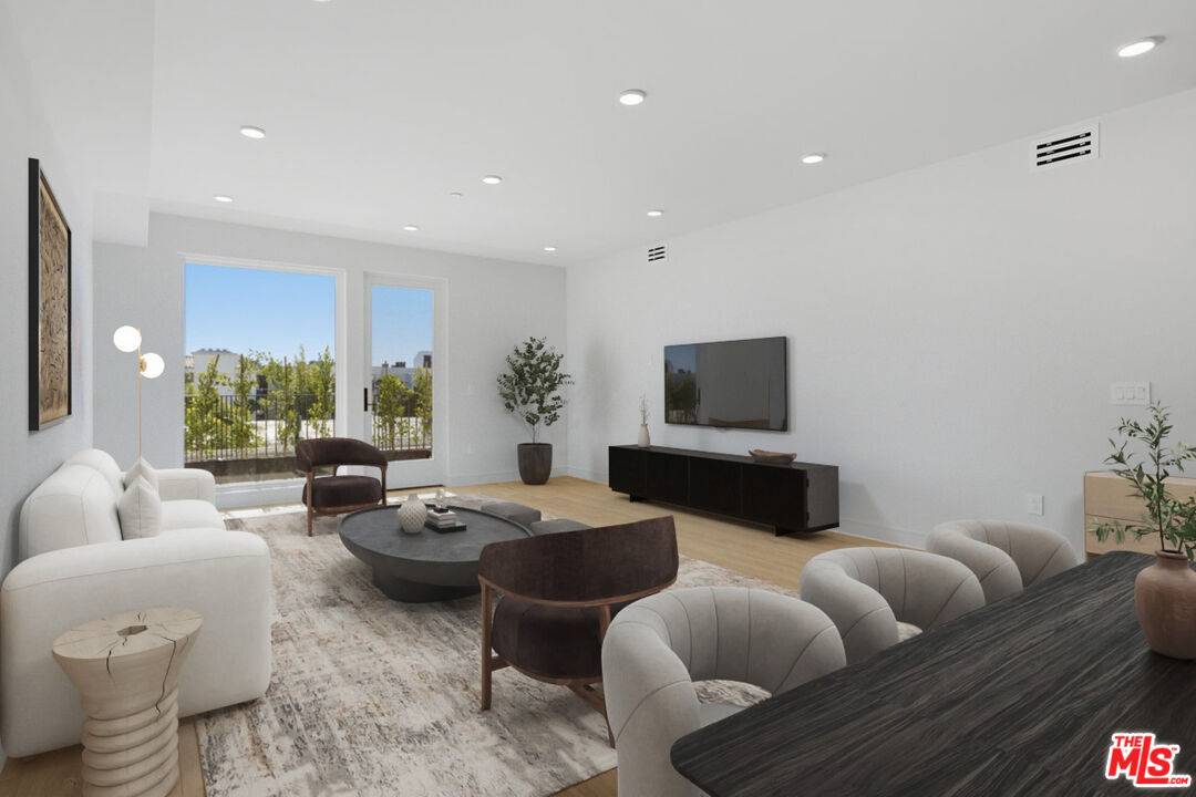 505  S Barrington Ave 1BR Brentwood La