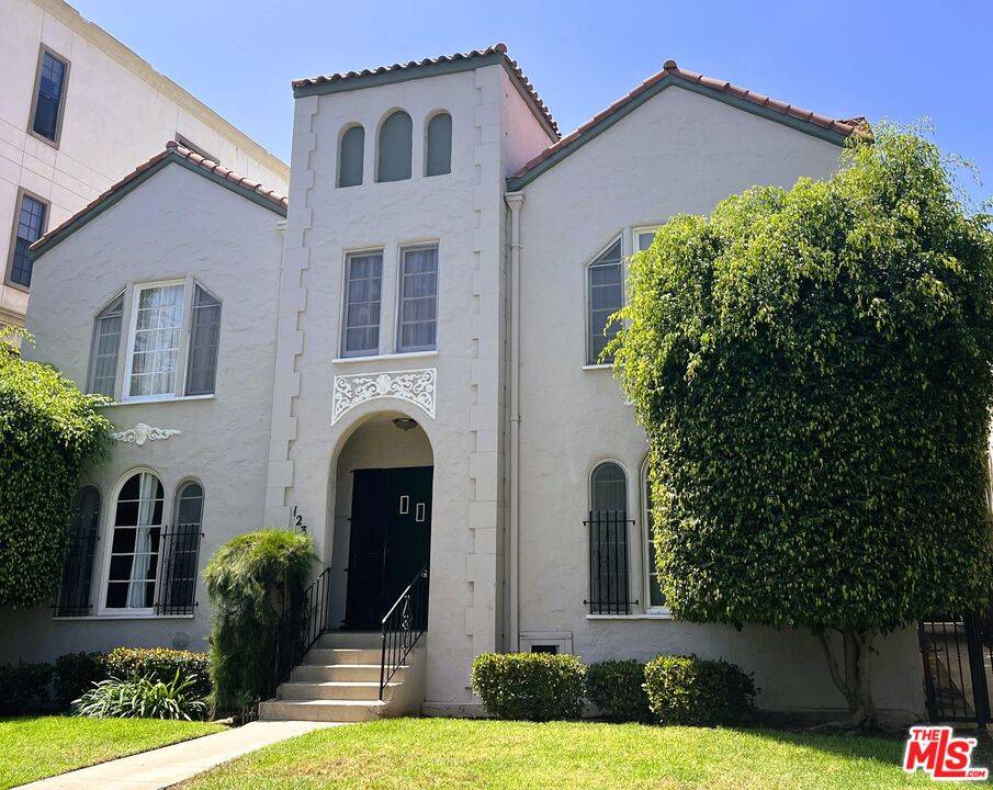 123  N Swall Dr 8BR Beverly Grove La