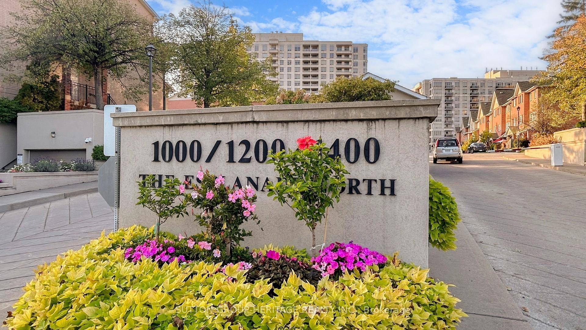 Welcome to 1000 The Esplanade N.