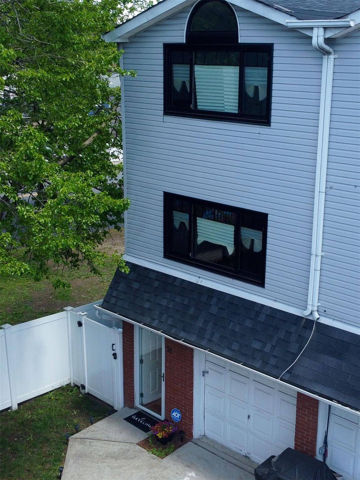 Welcome to 31 Charles Place A Turnkey Gem in Staten Island !