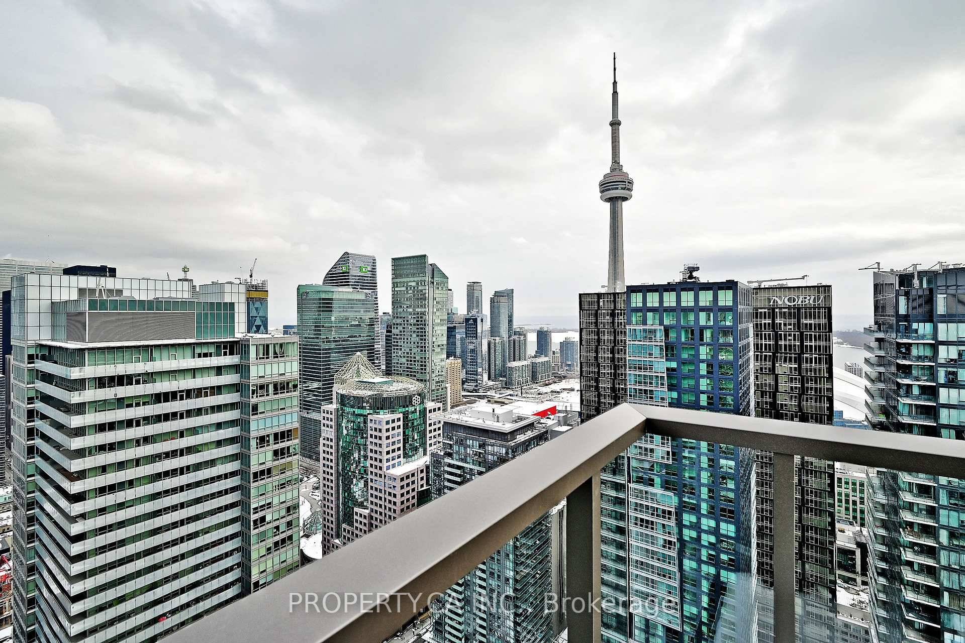 Brand New Bright Corner 3 Bedrooms PH Unit With Panoramic City And Lake View 11' Ceiling Huge Balcony Integrated Kitchen Appliances And Quartz Countertop Floor To Ceiling Windows Surrounded By ...
