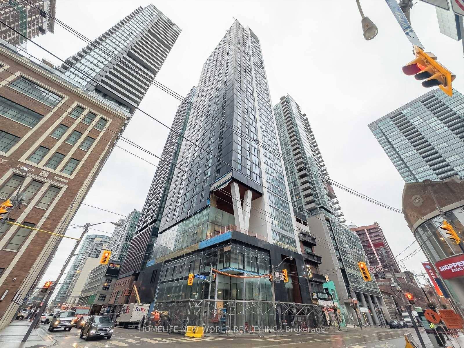 Bright amp ; spacious 1 1 at 357 King West Condos by Great Gulf homes located at the heart of Entertainment District.