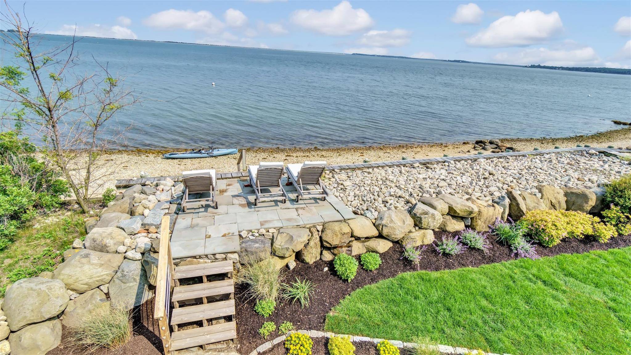 Paradise Found on Gardiner s Bay !