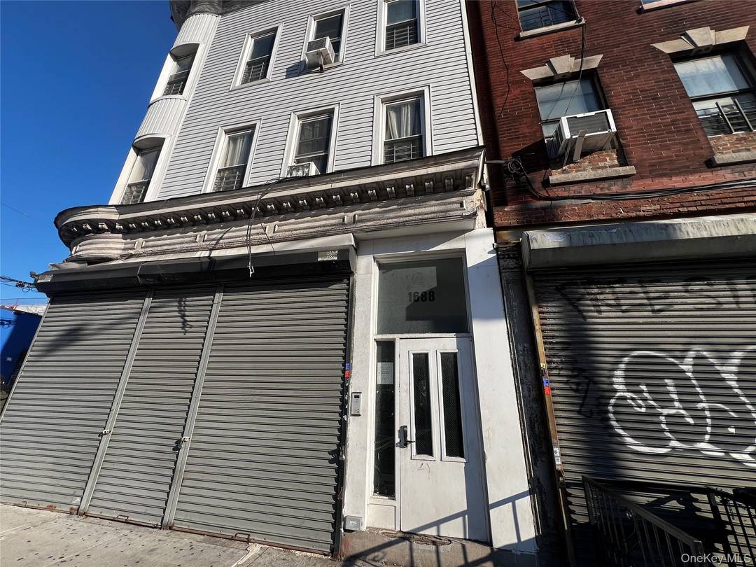 Introducing a prime opportunity for entrepreneurs and businesses seeking versatile amp ; strategically located Commercial property situated in a thriving, highly desirable neighborhood with excellent visibility and easy access to ...