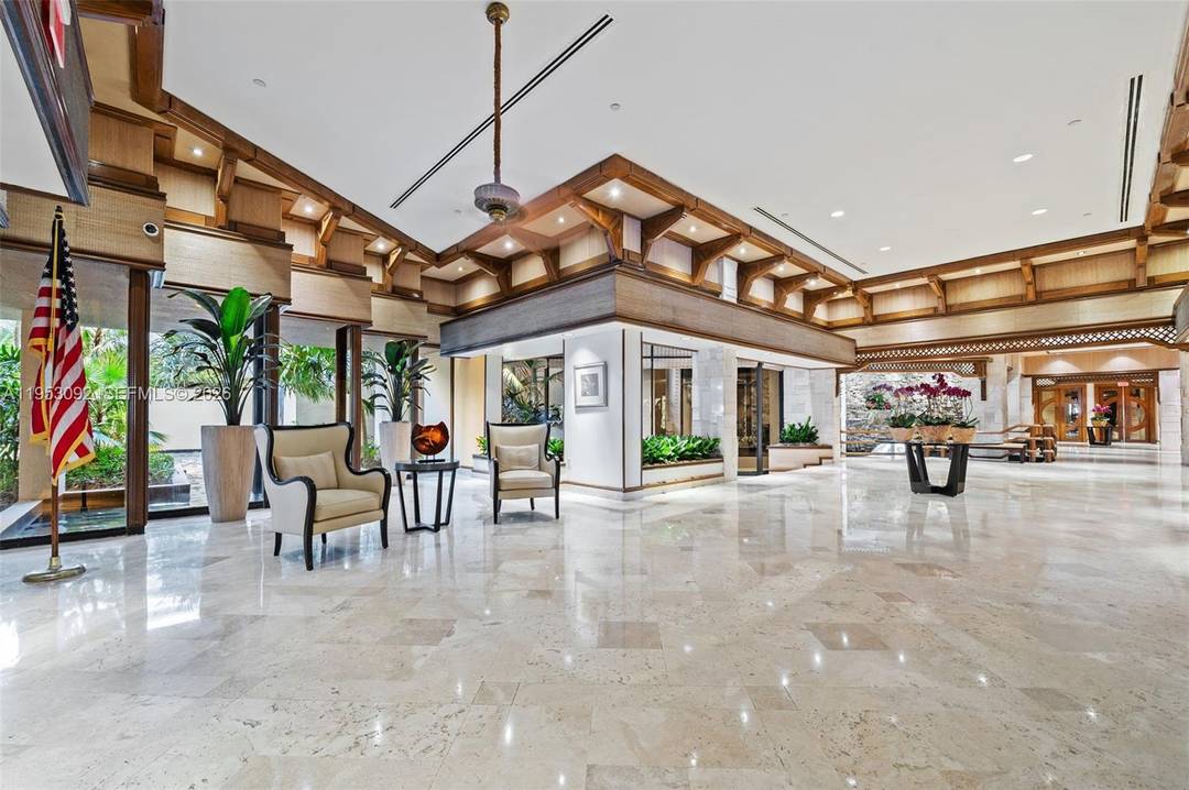 Rare opportunity ! Set on one of South Florida s most exclusive private islands, the home enjoys direct unobstructed water views, capturing striking sunsets amp ; a constant connection to ...