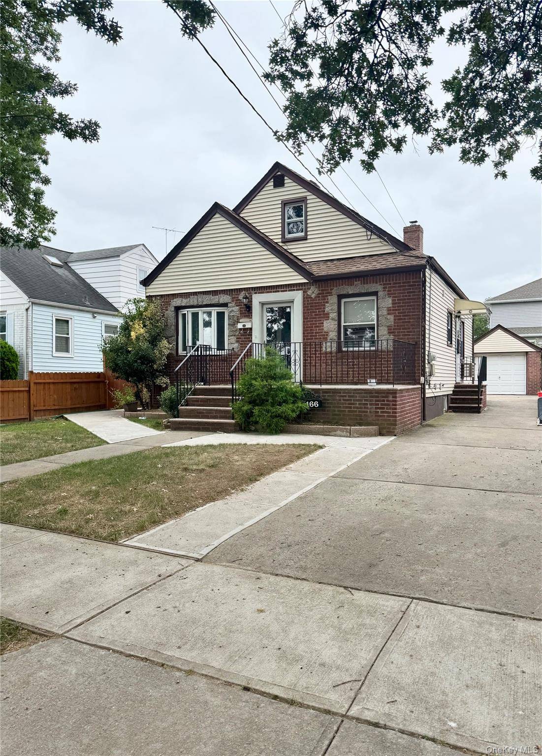 Entire house for rent. Convenience to all.