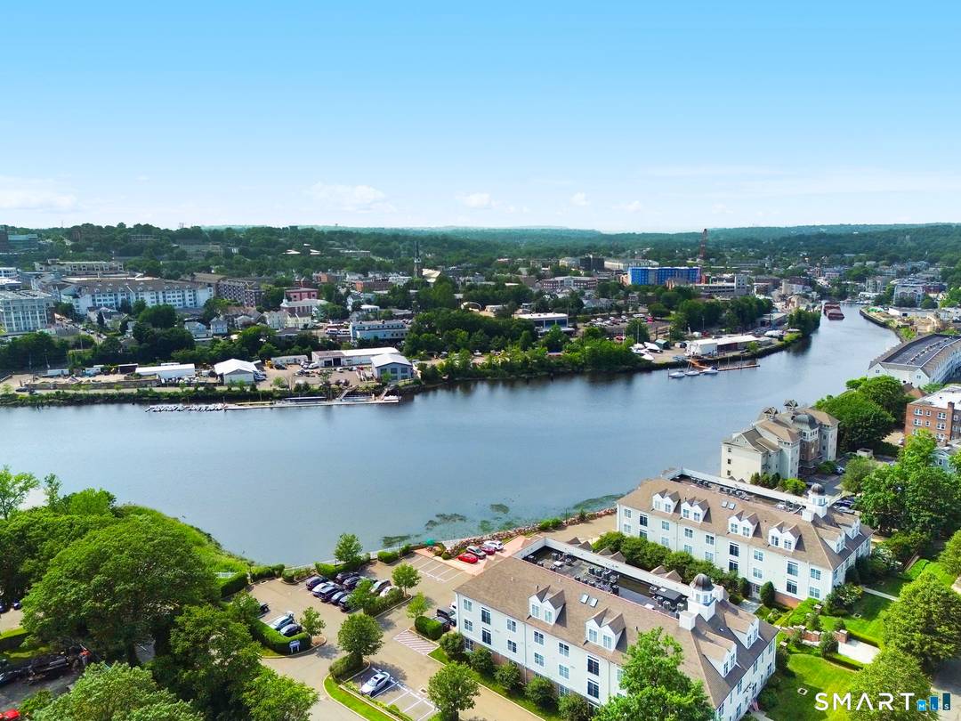 Waterfront 2 bedroom, 2 bath condo !