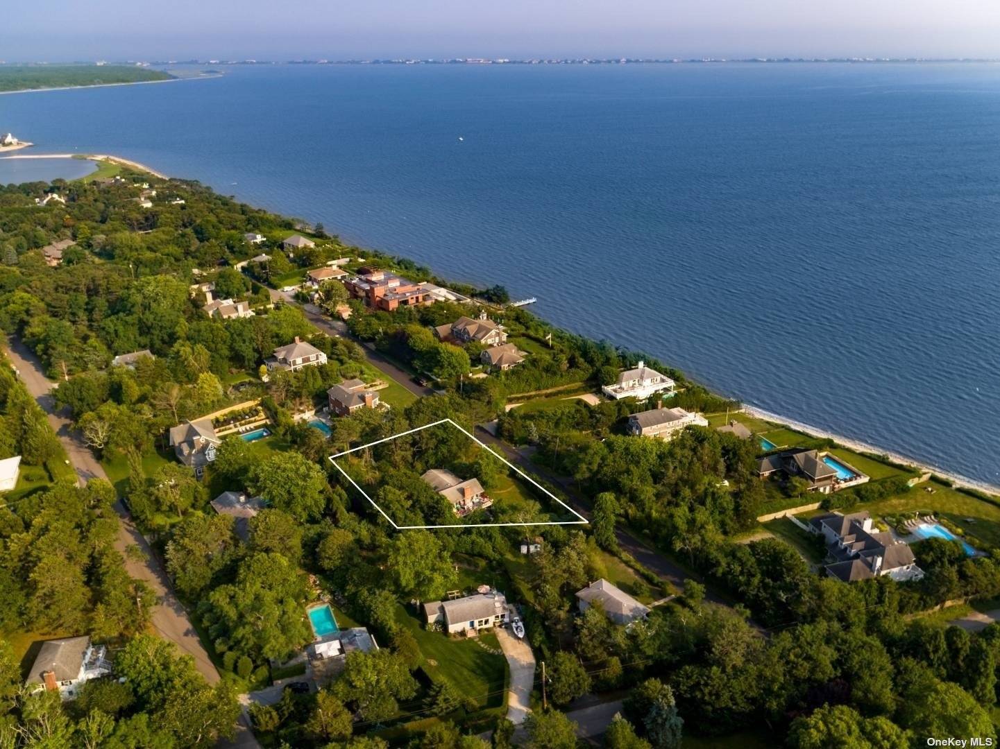 15 Oceanview Drive, Southampton, NY, 11968 Nest Seekers Nest Seekers