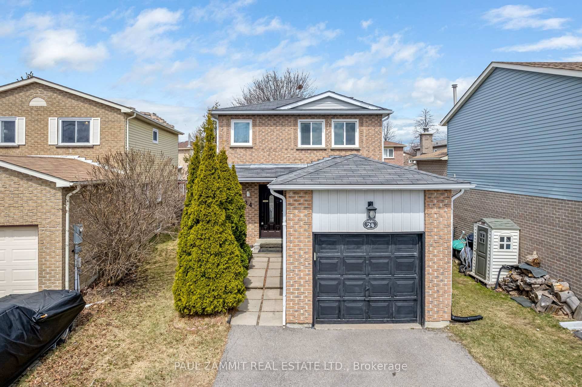 Immaculate Move In Ready Home on Quiet, Family Friendly Crescent !