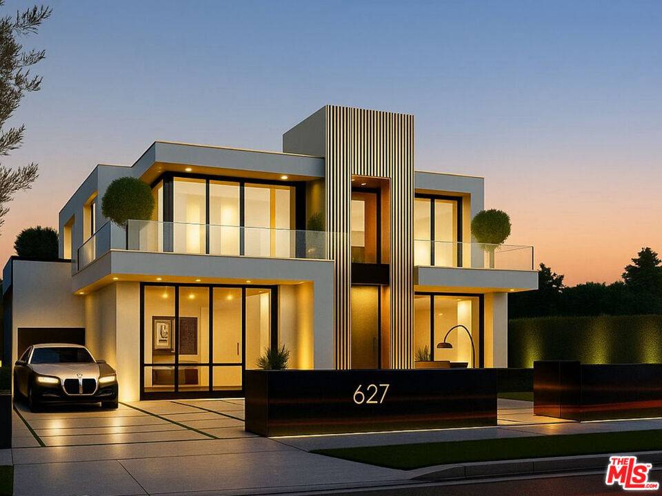 627  17th St 7BR Pacific Palisades La
