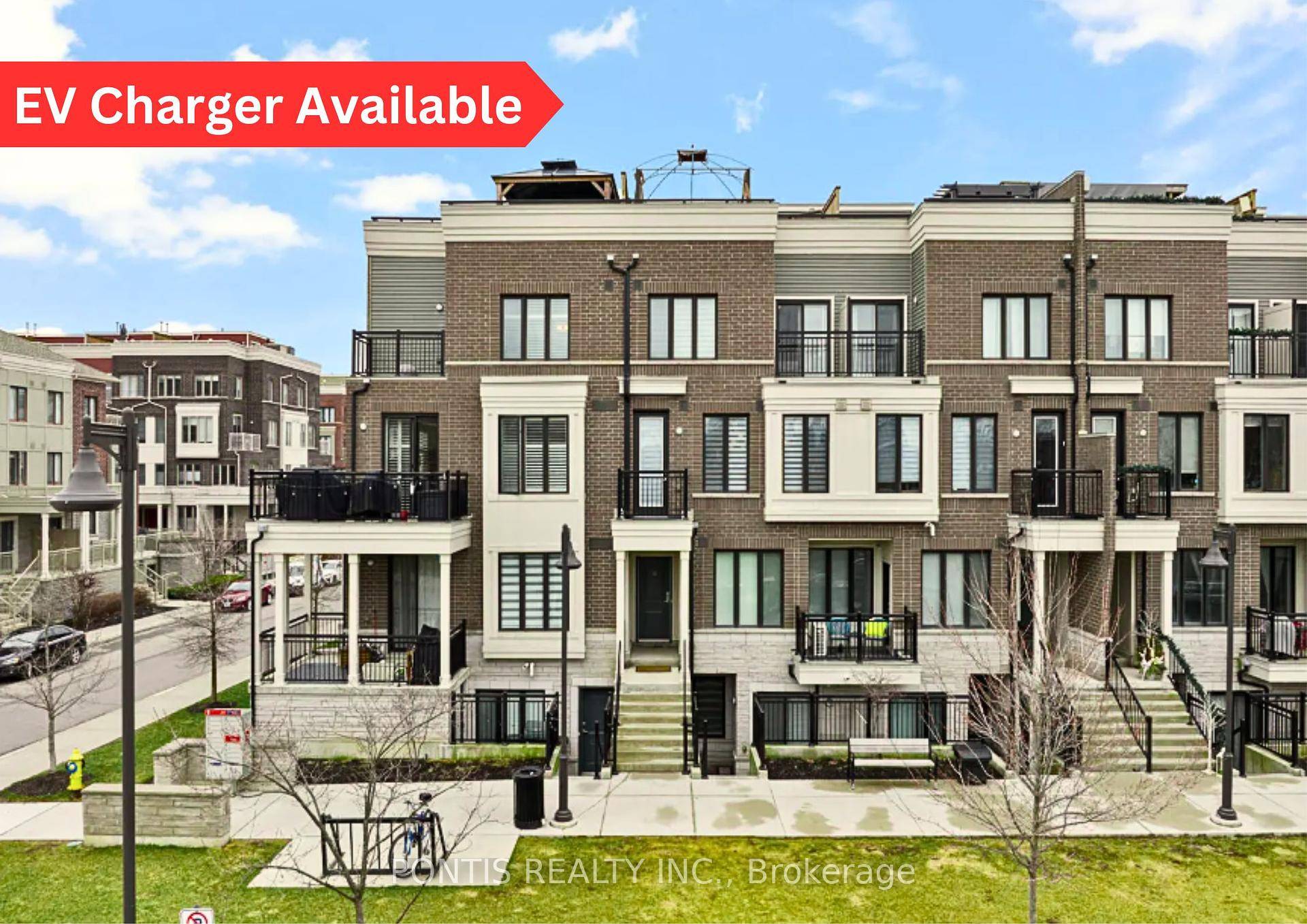 Discover this stunning luxury 3 bedroom, 2 bathroom corner townhouse with 9 ft ceilings, thoughtfully designed to blend elegance, comfort, and convenience.