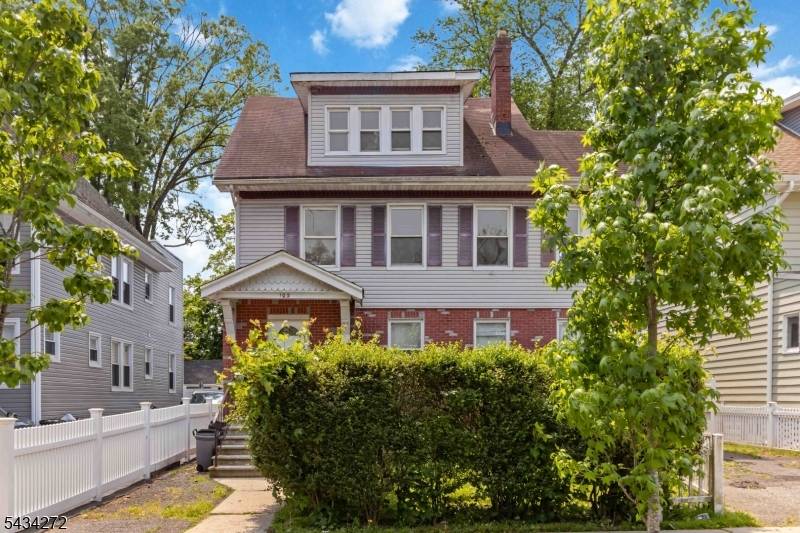 3 Family Style Setup ! Exceptional opportunity to own a spacious multi level two family home with tremendous income and expansion potential.