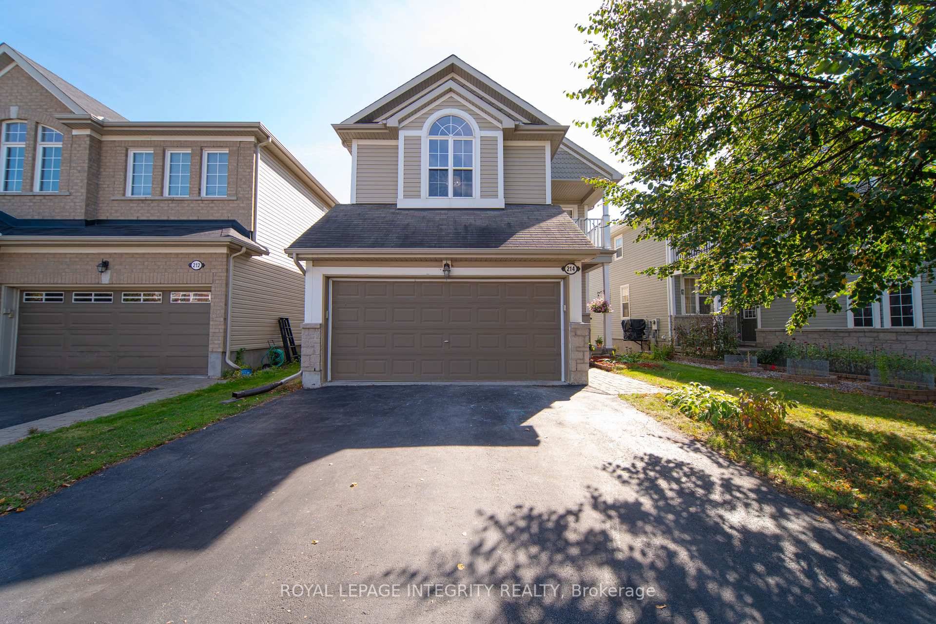Tucked away in the heart of Kanata Lakes, this beautifully cared for 5 bed, 4 bathr home has everything a family could ask for space, comfort, and that home sweet ...