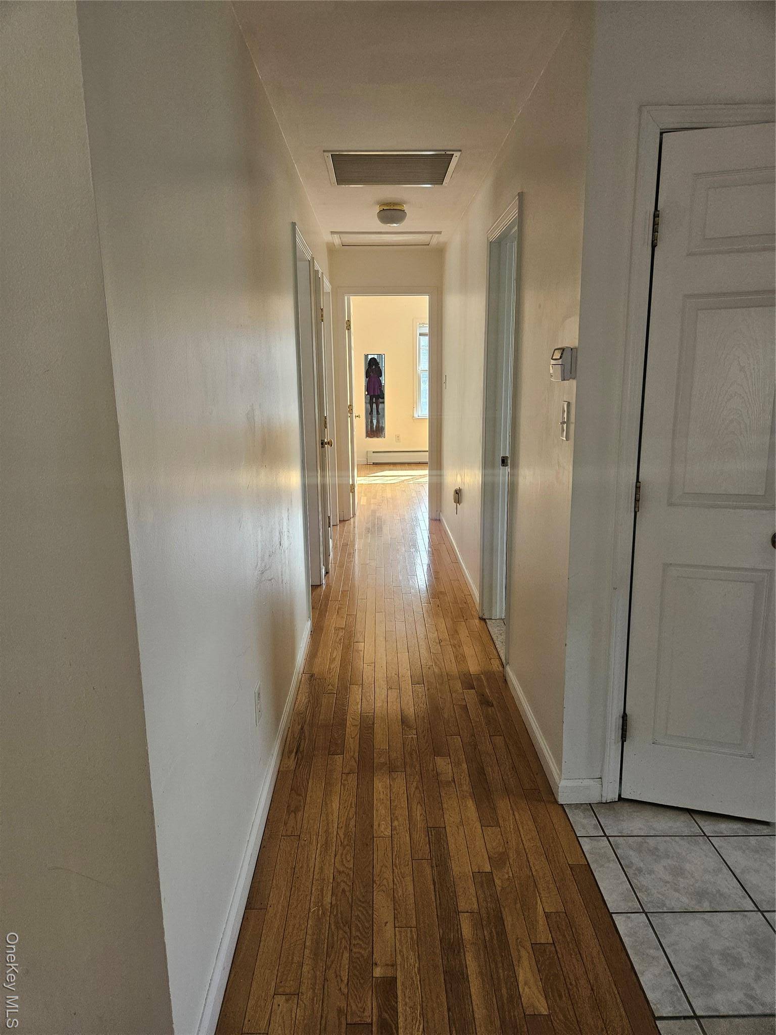 Dobbs Ferry Special, come and see this modern, large, spacious, three bedroom two bathroom apartment with open floor plan and dinning area.