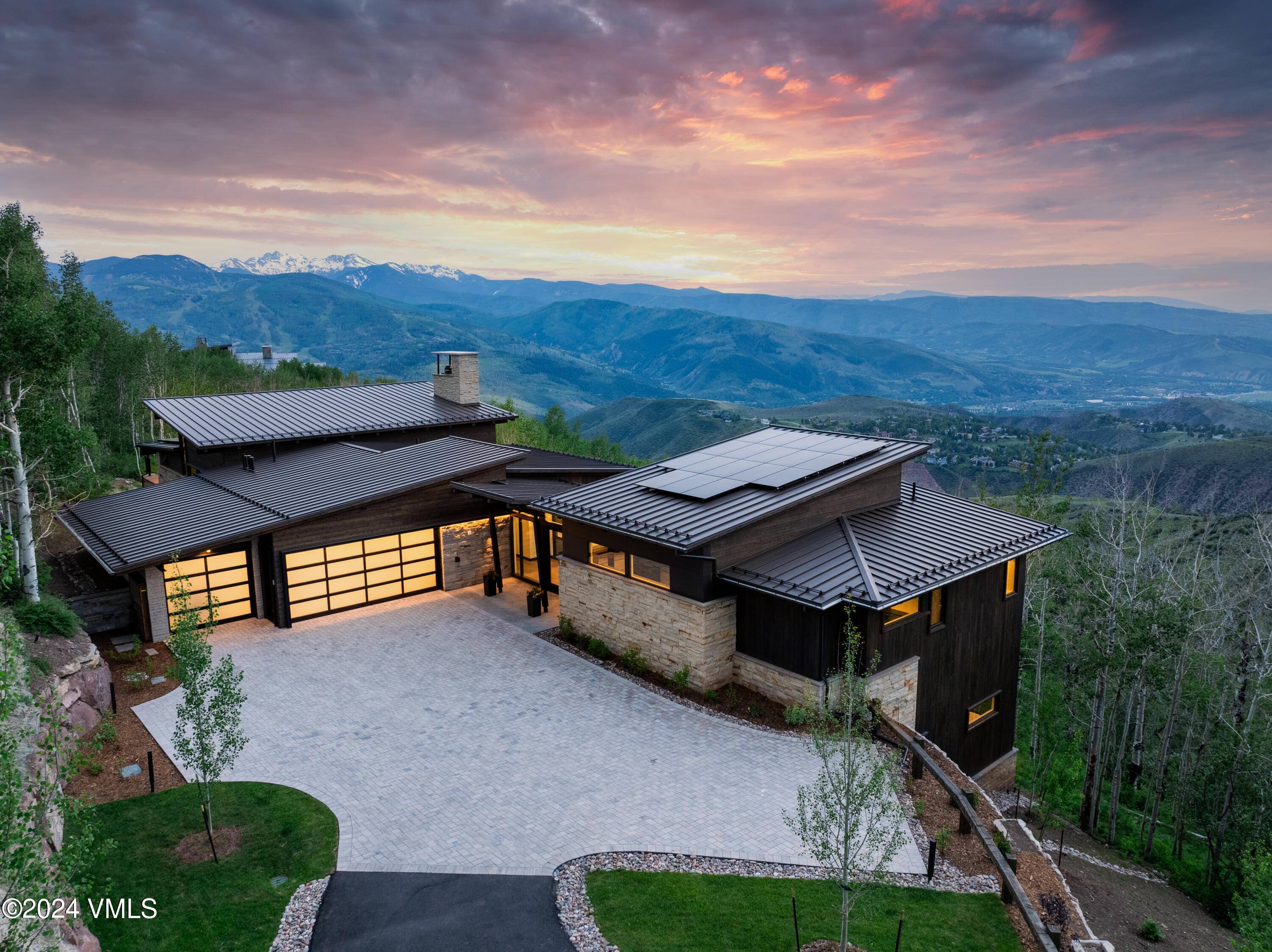 When the top real estate professionals in the Vail Valley collaborate, on a jaw dropping homesite in the exclusive gated community of Mountain Star, the result is 643 Chiming Bells.