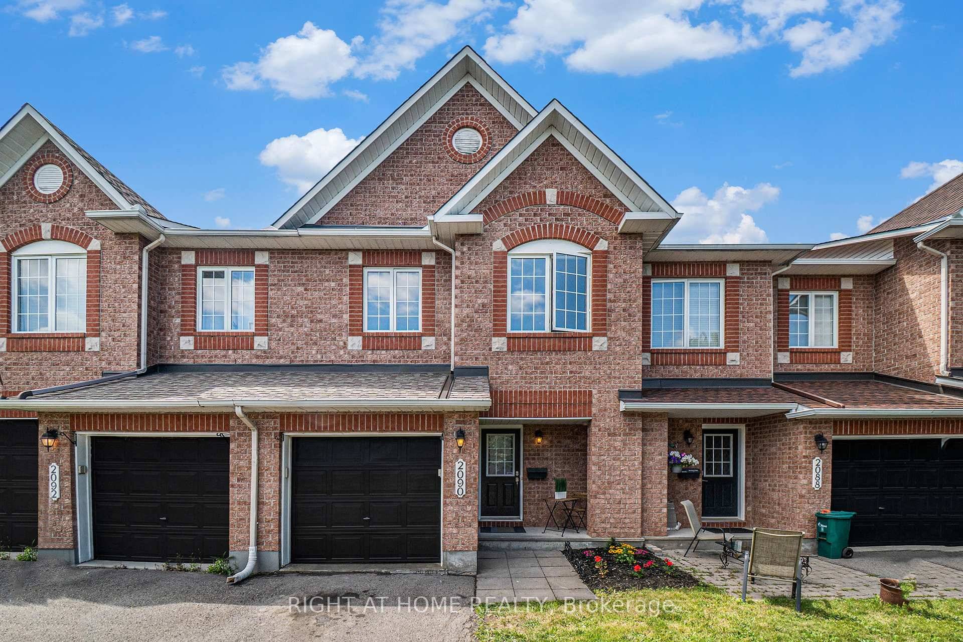 Welcome to 2090 Assomption Street !