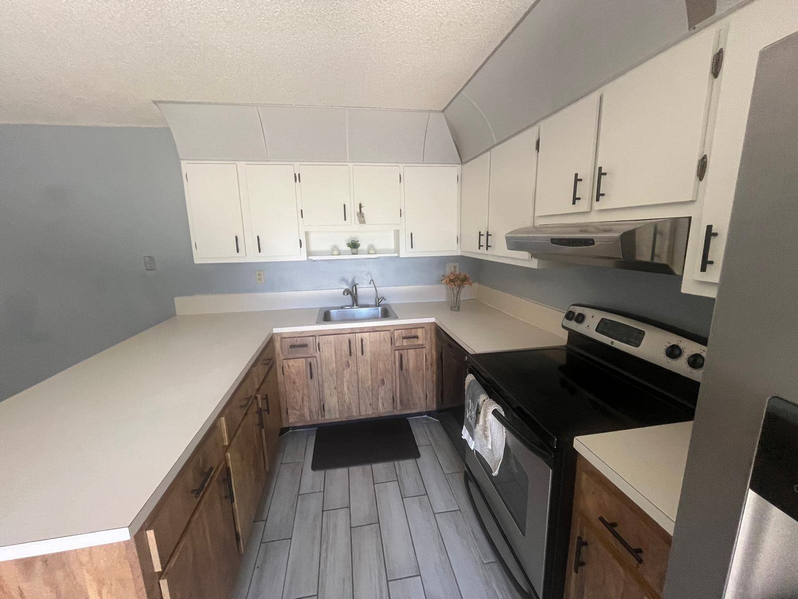 A delightful 2 bedroom, 2.