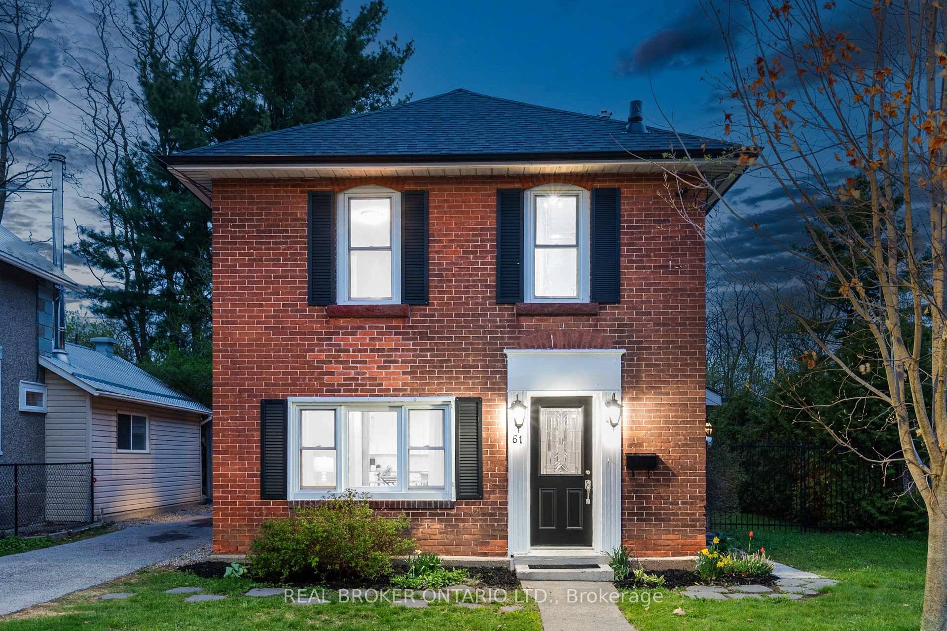 Welcome to 61 Charles Street in the heart of Downtown Carleton Place.