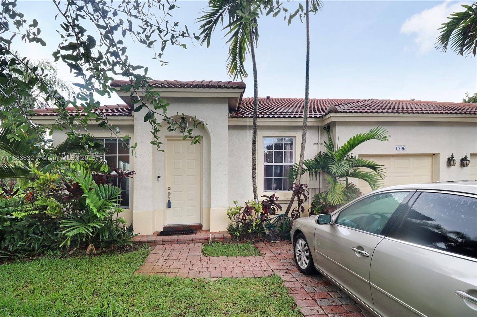 Presenting a one of a kind spacious corner lot in the prestigious Walnut Creek.