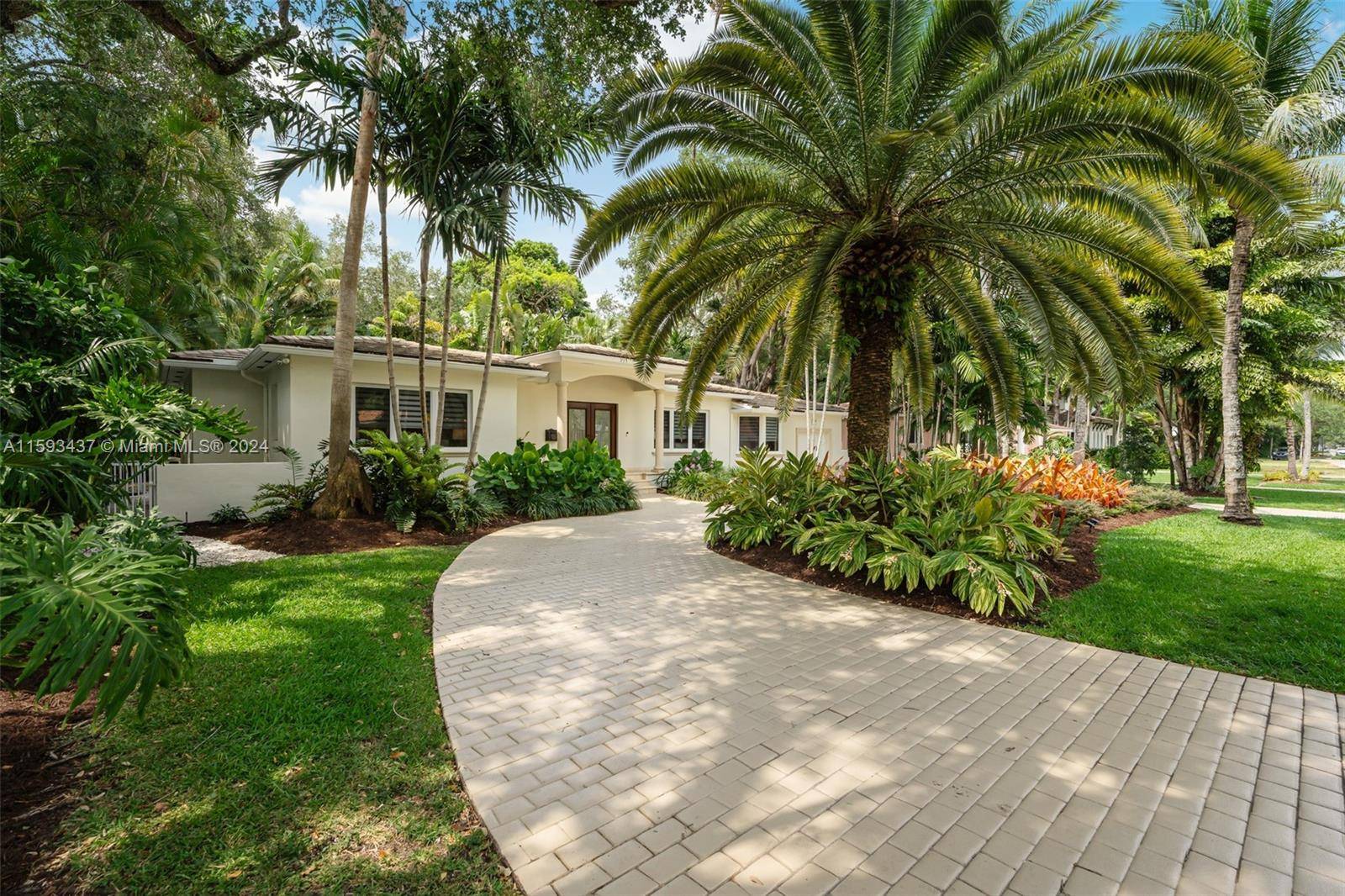 In the heart of Coral Gables, along the renowned Blue Rd, just one block from the exclusive Santa Maria Street, this unique U shaped, 3, 400 sqft home is move ...