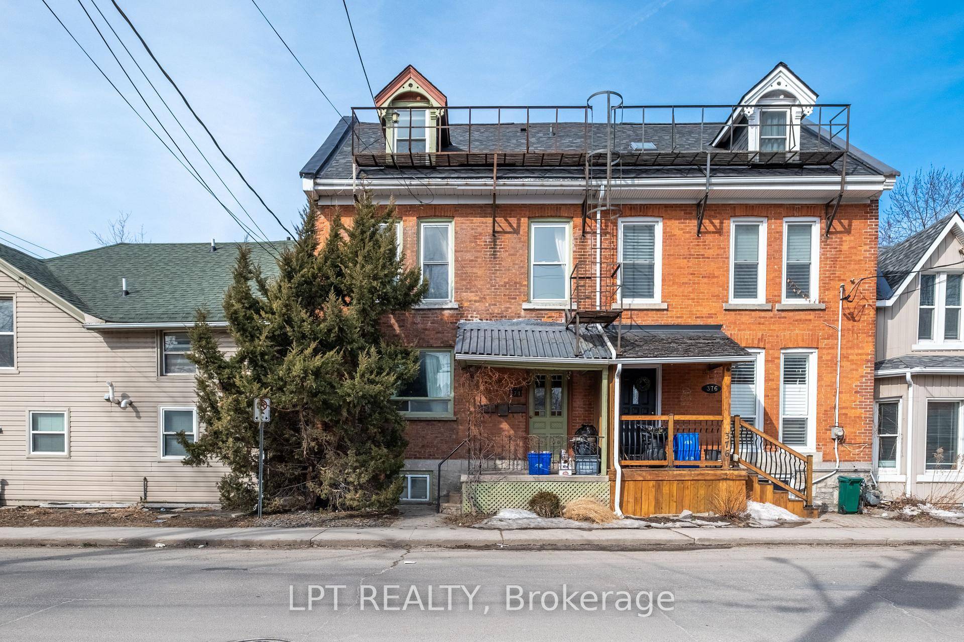 A prime investment opportunity awaits at 374 Barrie Street !