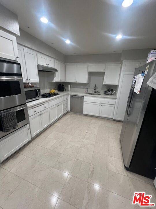 1220 Manning Ave 3BR Westwood La