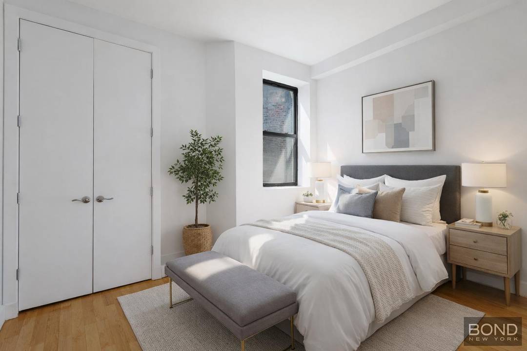 Turnkey Condo Living in the Heart of Crown HeightsExperience the ease of condominium ownership in this bright and tranquil top floor residence, offering exceptionally low carrying costs and outstanding flexibility ...