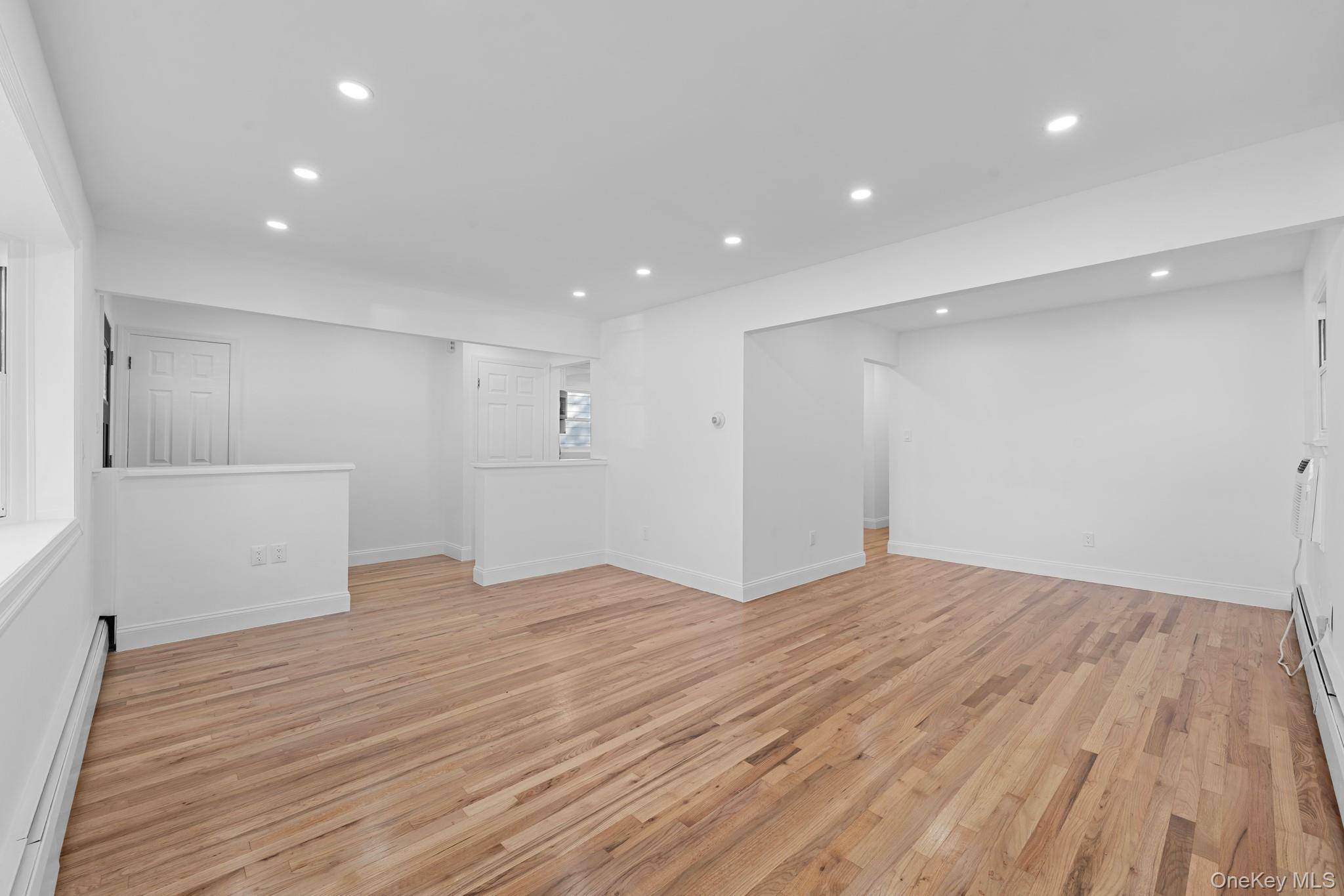 Fully renovated Split Ranch sitting on a 40x100 lot spacious, modern, and move in ready !