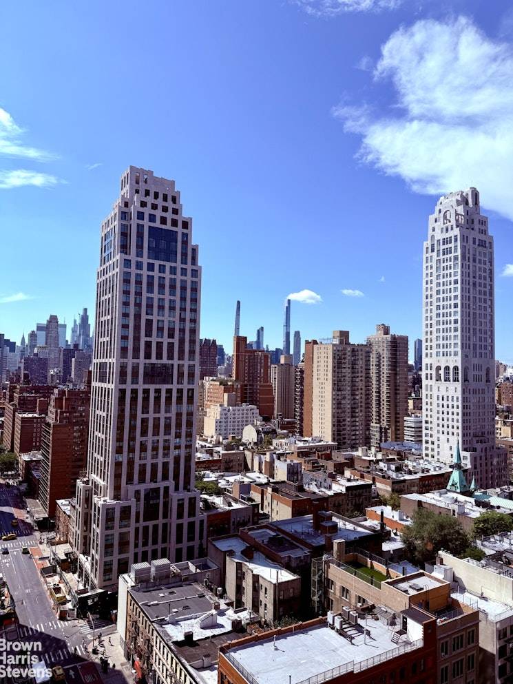 NO BOARD APPROVAL, CONDO RULES, INVESTOR FRIENDLY, PIED A TERRES WELCOME Bring your designer and create your dream home.
