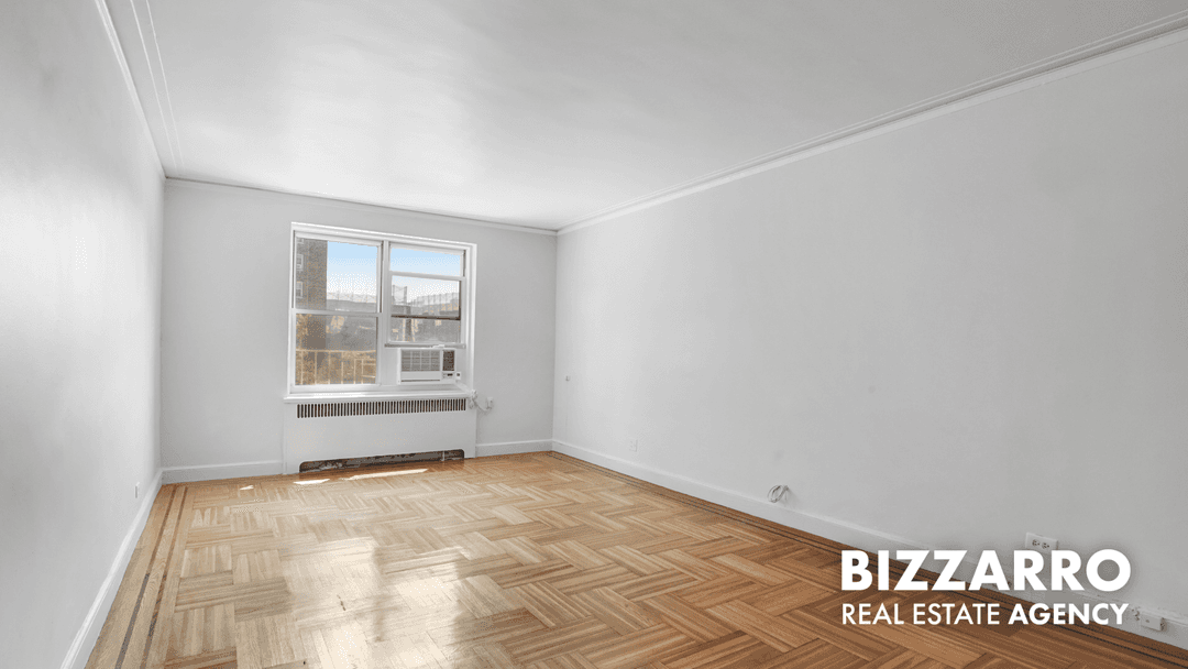 Spacious One Bedroom in Hudson Heights !