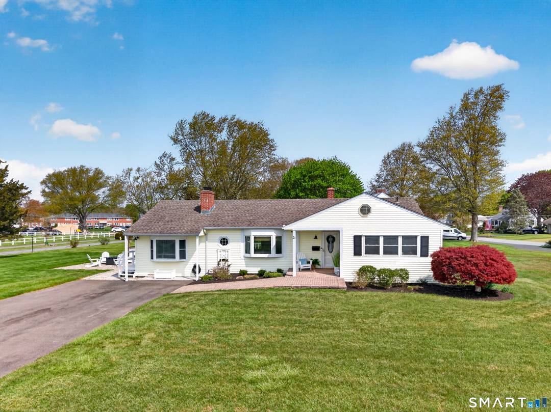 Located in Clinton's sought after Harbor neighborhood, 21 Riverside Drive offers easy coastal living just moments from the marina, beaches, and shoreline attractions.