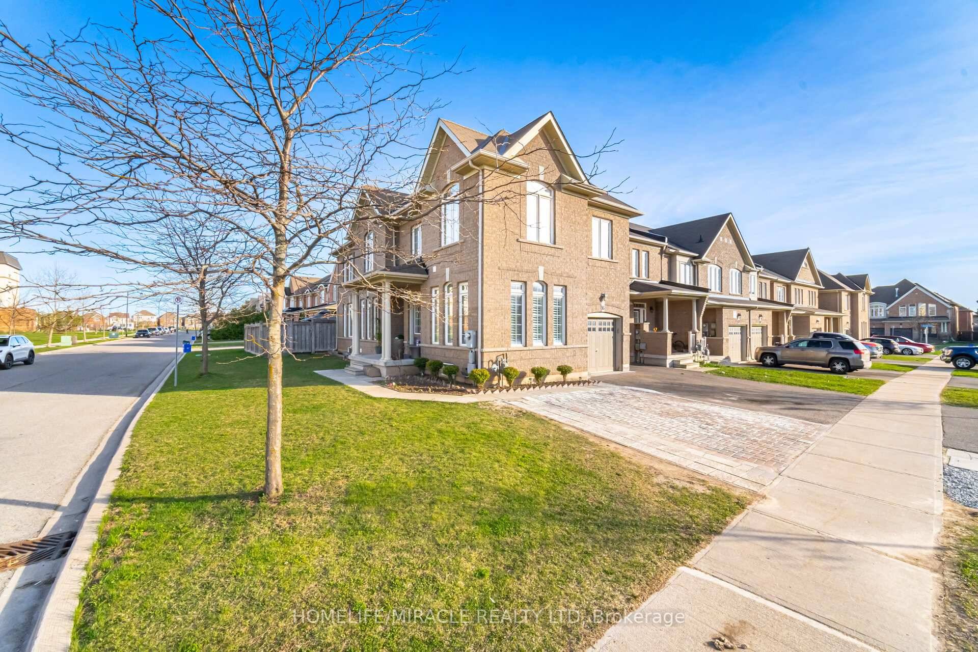Beautiful Very Spacious Brand new Basement 1 Bedroom with walk in closet, 1 full bathroom available as of 1st week of May.