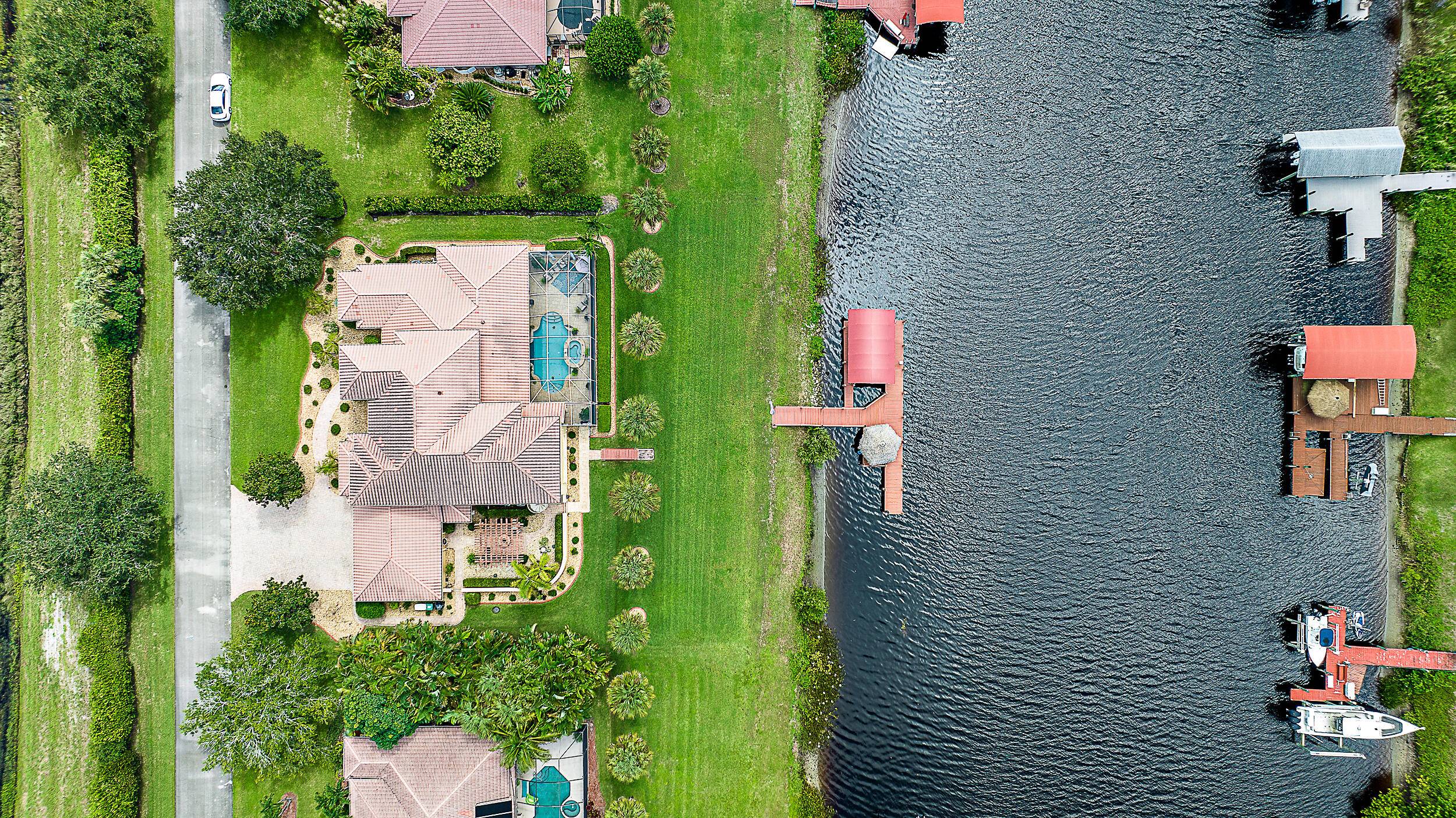 Welcome to your waterfront paradise in the heart of Port Saint Lucie, Florida !