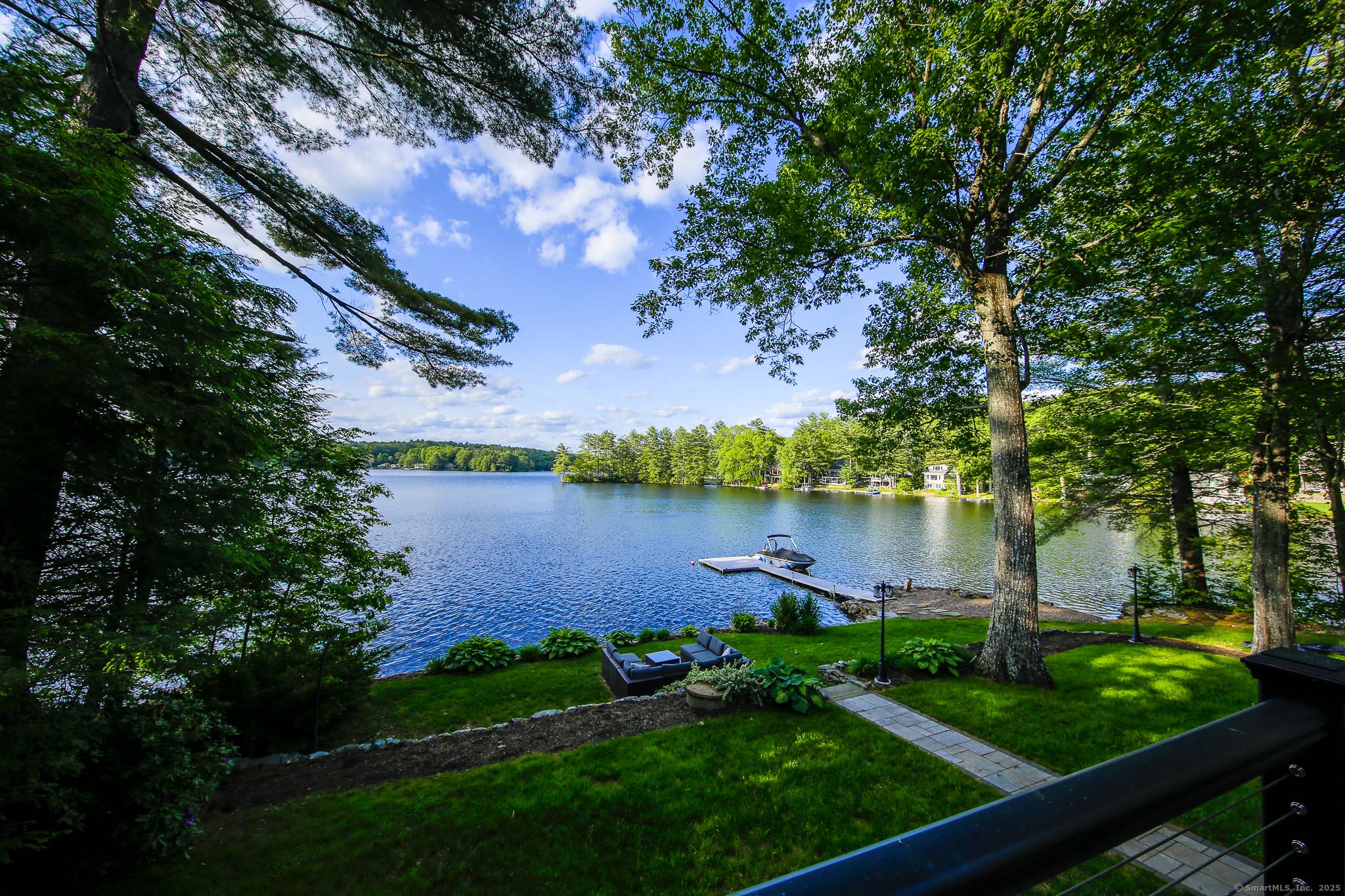 RARE PRIVATE LAKEFRONT GEM PICTURE WINDOWS FRAME PANORAMIC VIEWS A COVETED SECLUDED FLAT LOT !