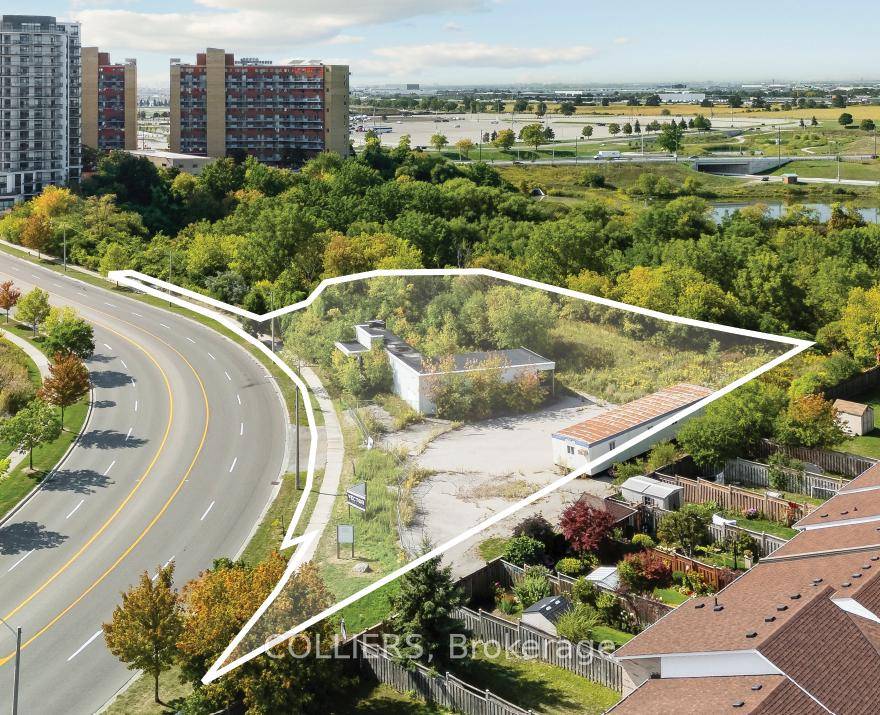 750 Queens Plate Drive presents an exceptional opportunity to acquire a proposed high rise residential development site of nearly half an acre in Toronto's Woodbine District.