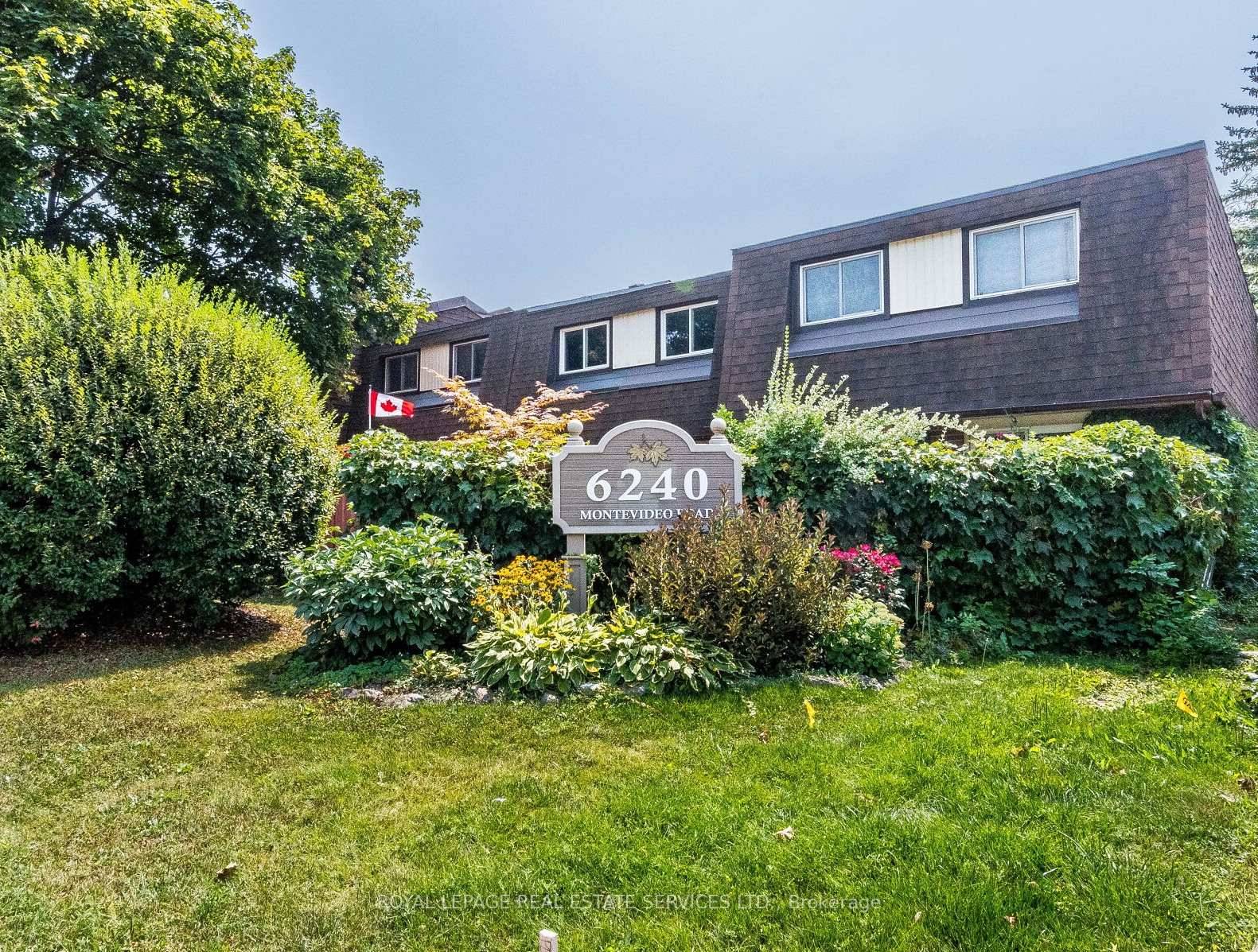 Luxuriously Renovated amp ; Exceptionally Spacious 3 Bedroom Townhome in heart of Mississauga.