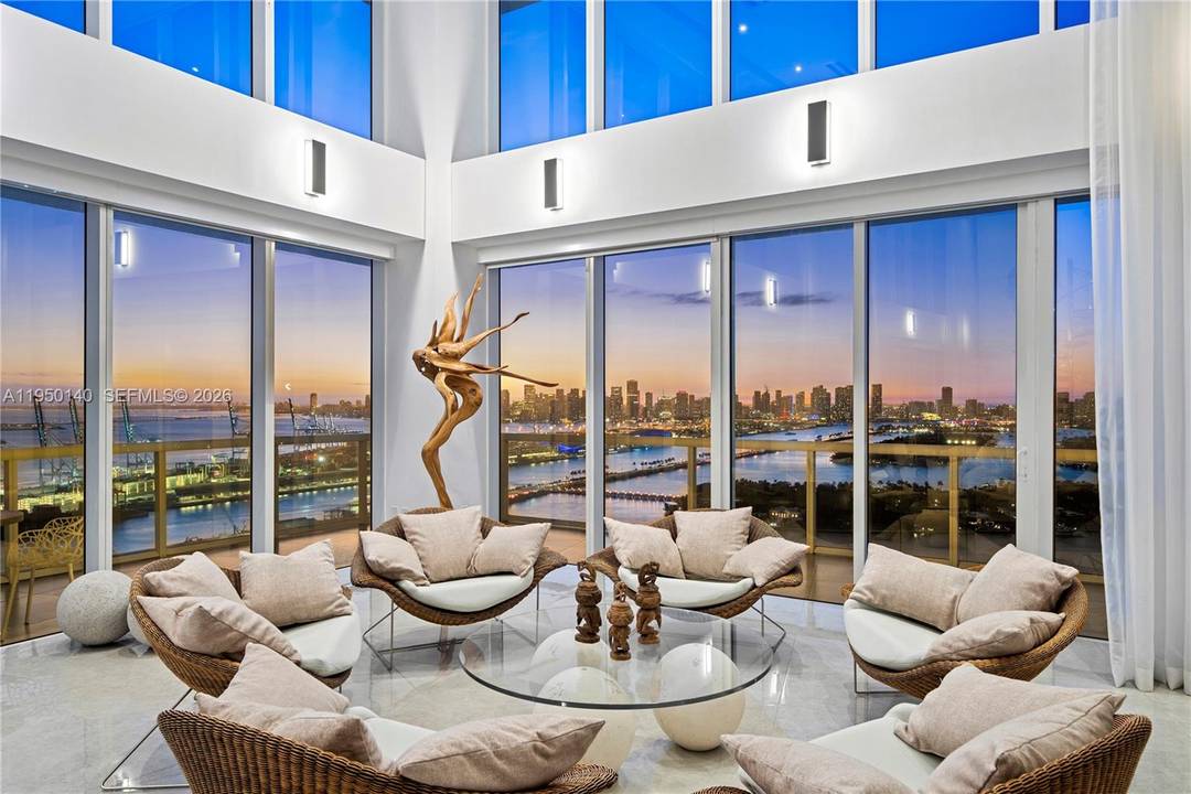 An irreplaceable trophy penthouse, crowning South of Fifth at the iconic Philippe Starck designed ICON South Beach, establishes a new benchmark for Miami Beach luxury.