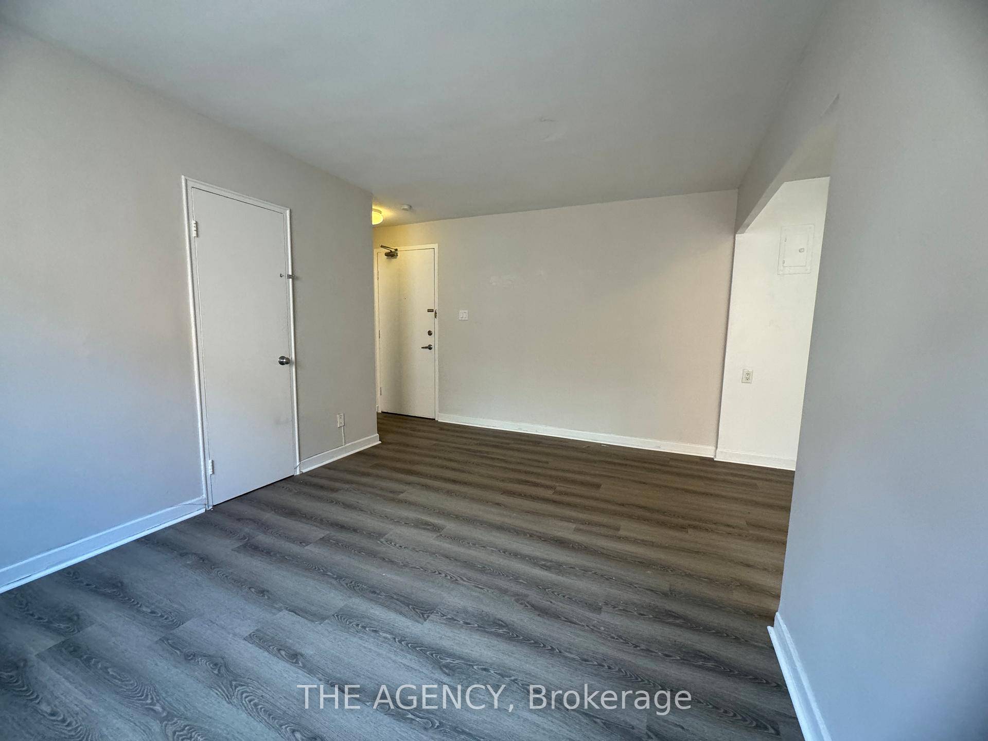 Charming 1 Bedroom Apartment available for Rent in Playter Estates Danforth neighbourhood.