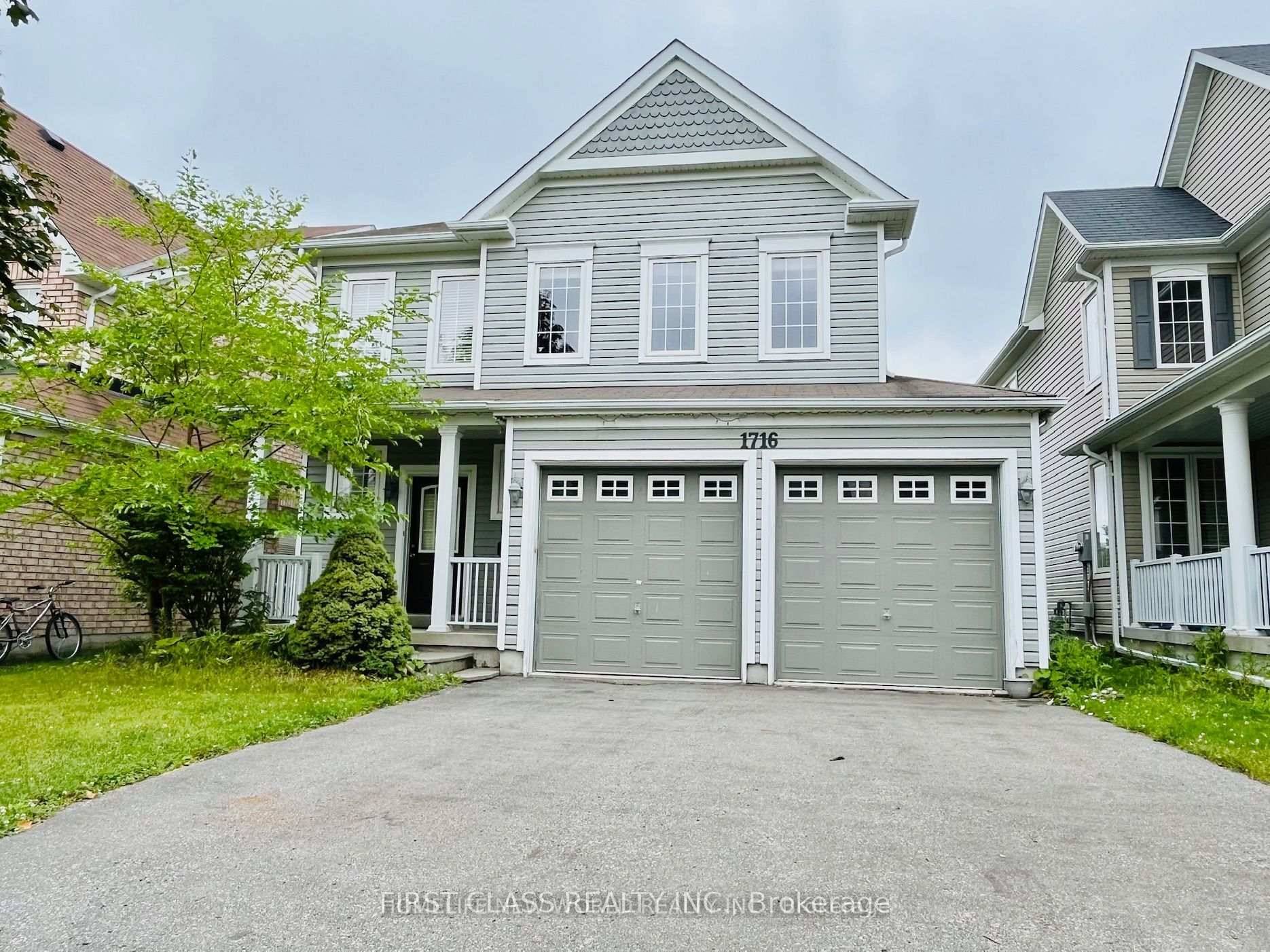 Brand New 2 Bedroom Basement Unit with walk out entrance.