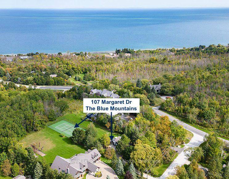 EXPANSIVE 116FT BY 364FT DEEP BUILDING LOT WITH BAY VIEWS IN THE BLUE MOUNTAINS !