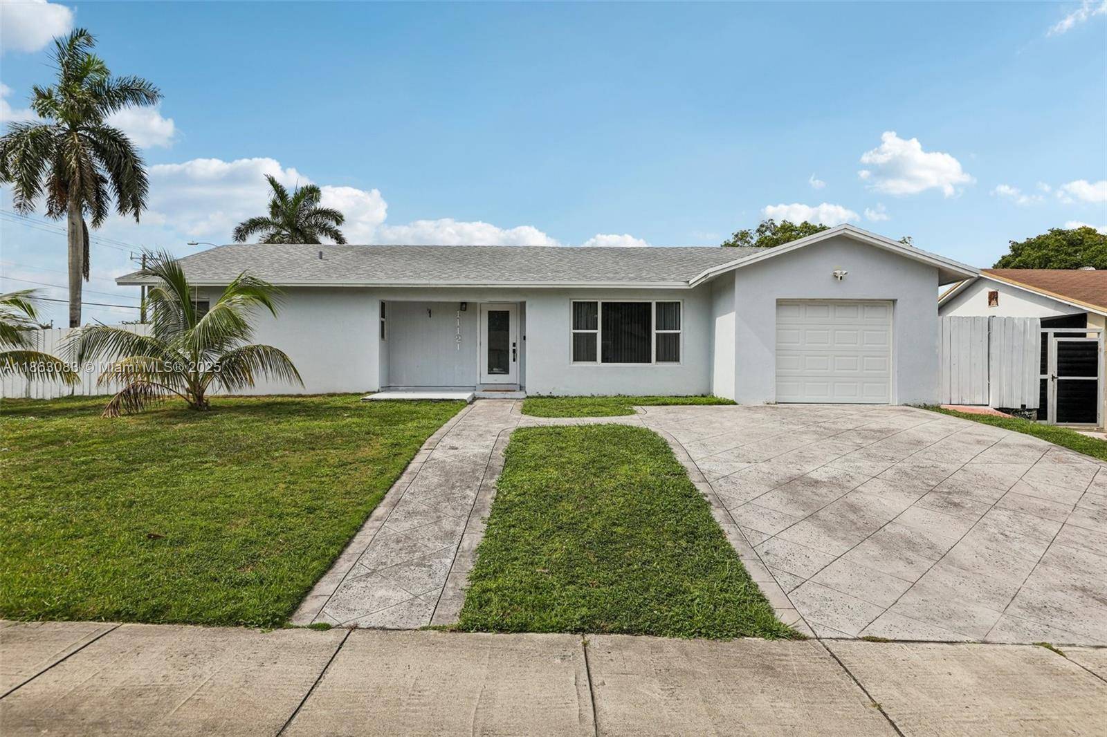 OPPORTUNITY KNOCKS ! ! Rare Assumable loan available at 3.