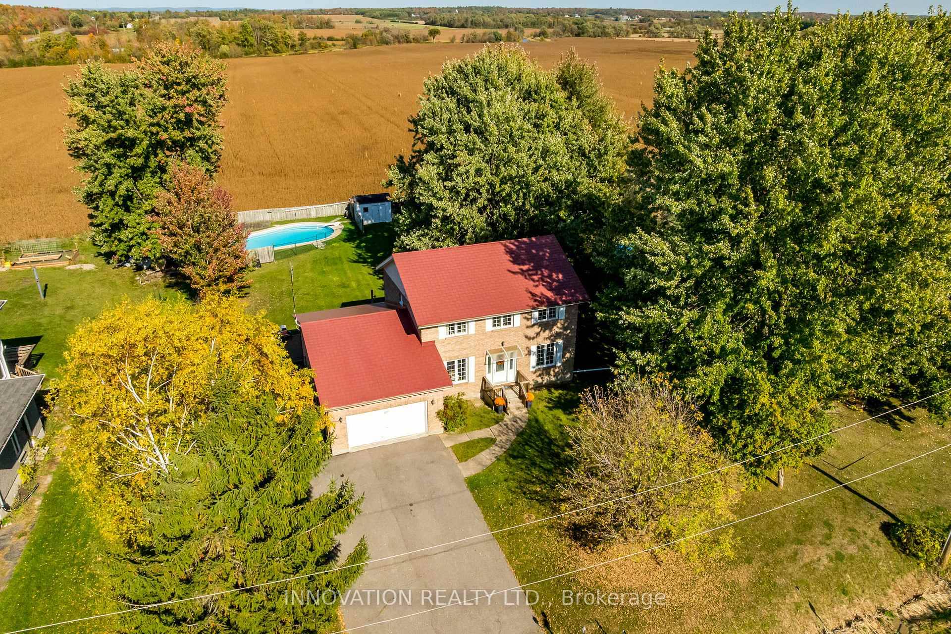 Welcome to this picturesque 2 storey detached home in the charming village of Kinburn, where country living meets modern convenience.