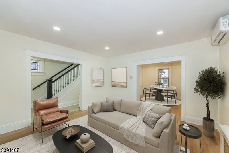 W Hanover Ave Morris Plains Boro New Jersey Single-Family