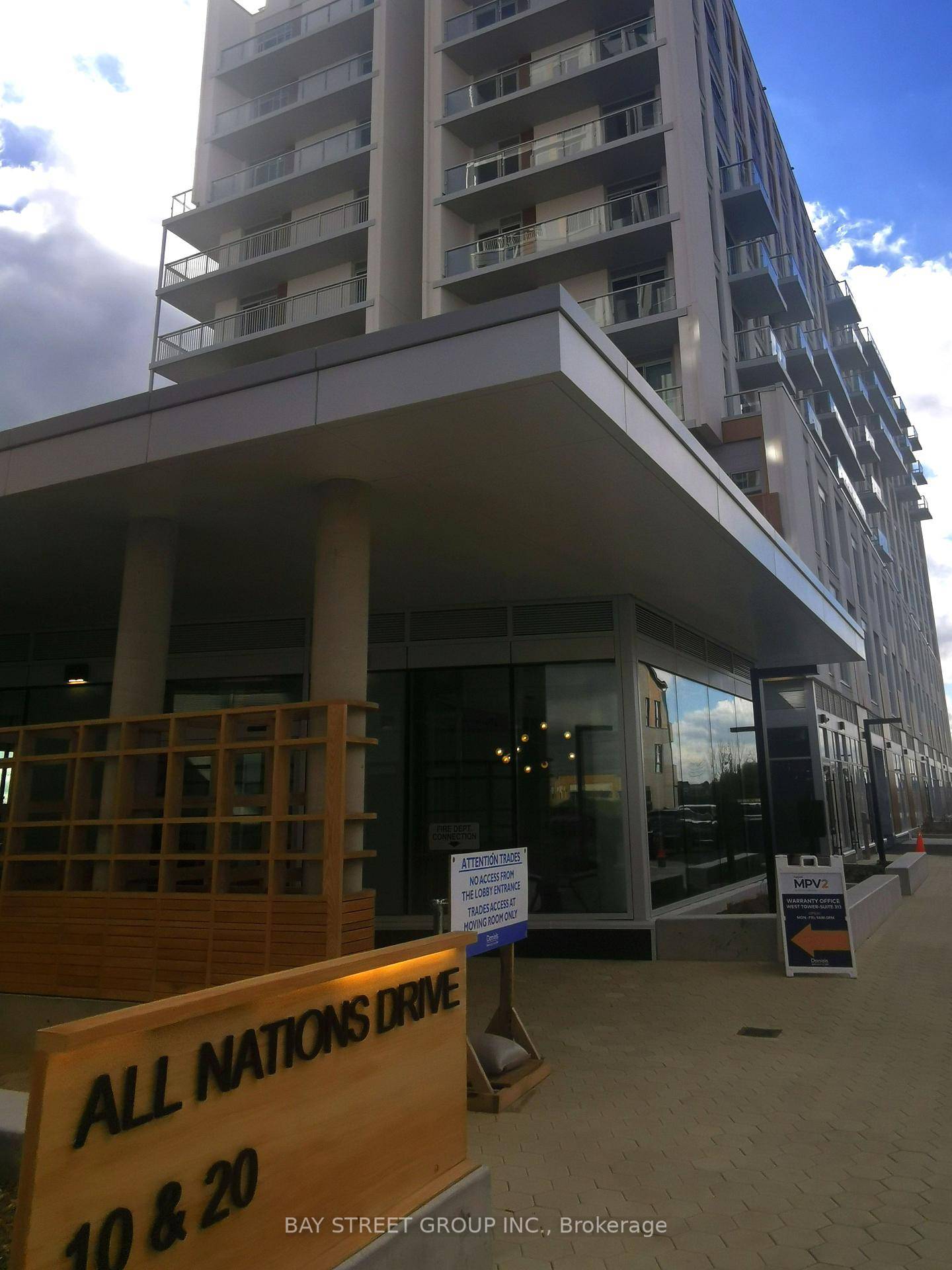 Welcome to this brand new one bedroom one bathroom suite at MPV2 Community by Daniels.