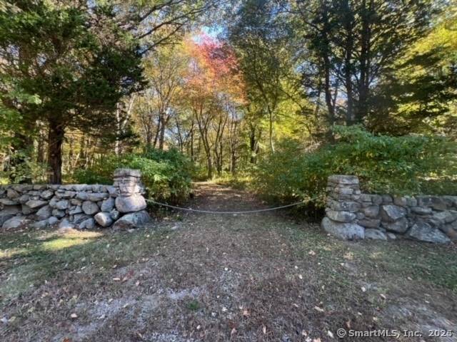Prime Stonington location !