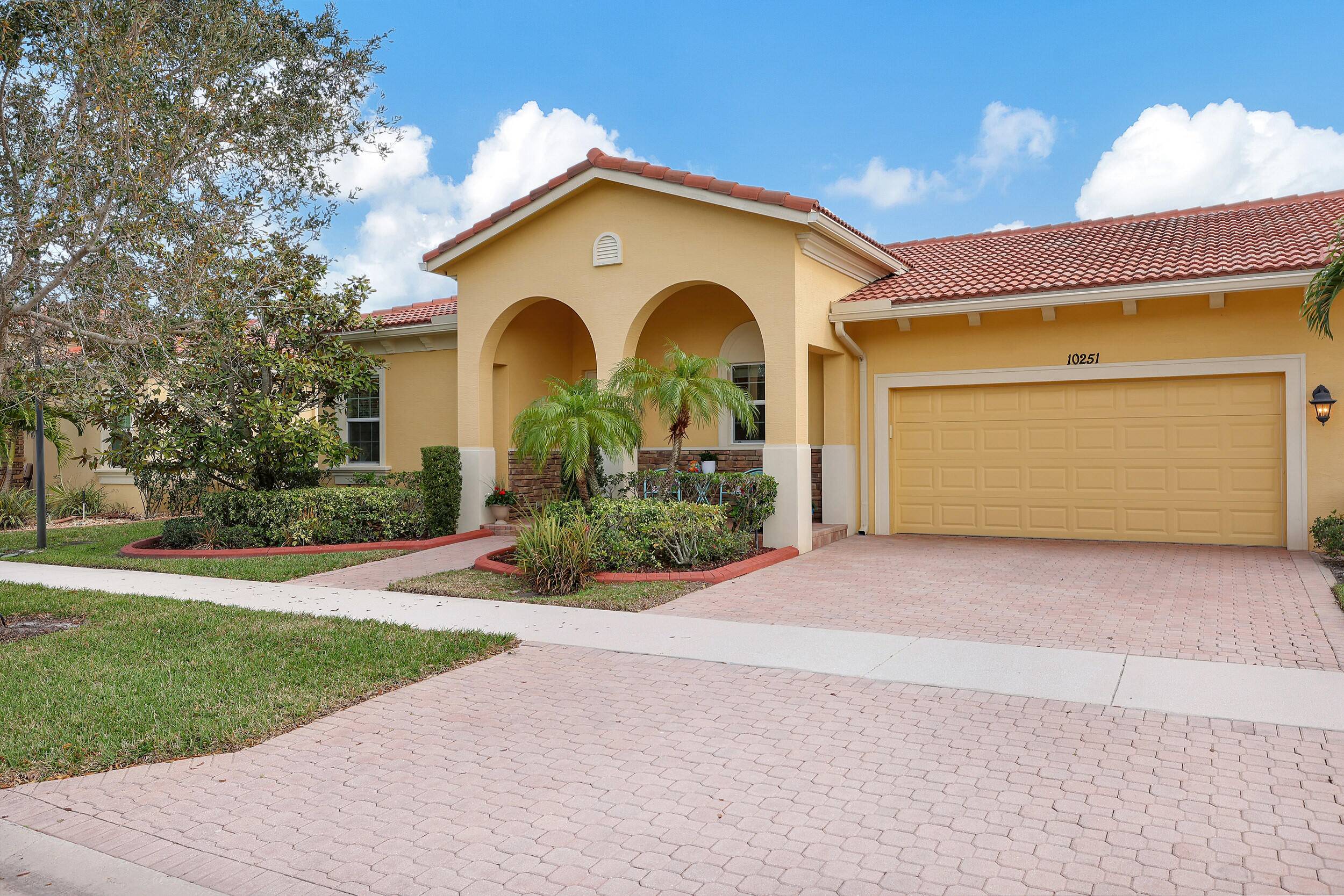 Price Improvement ! PGA Verano by Kolter Homes in Port St Lucie is where you'll find this stunning 2BD 2BA villa built in 2013 with 2160 tsf, 2.
