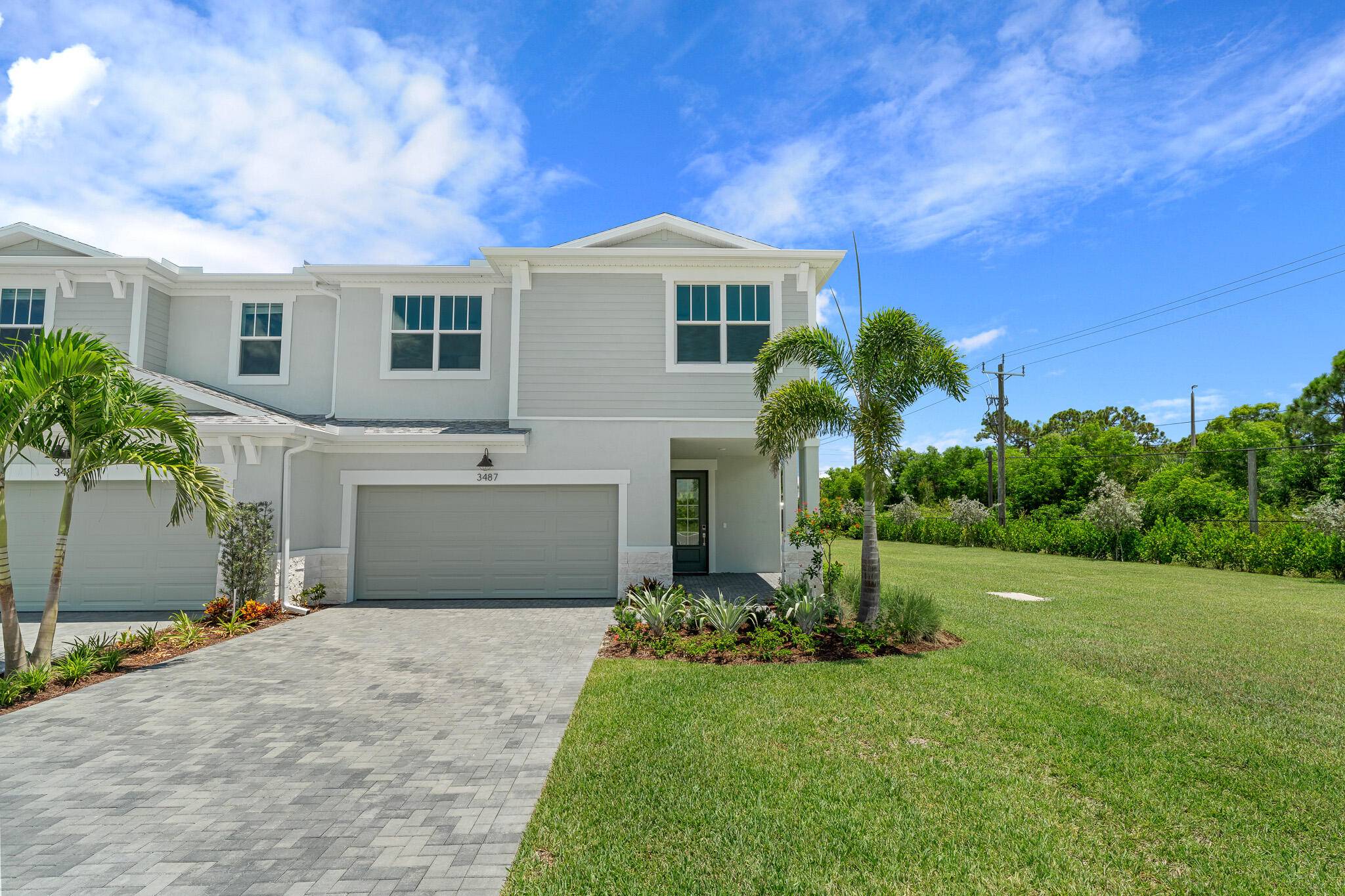 Open the doors of the Oceana into a luxurious, two story foyer and welcome into your new home.