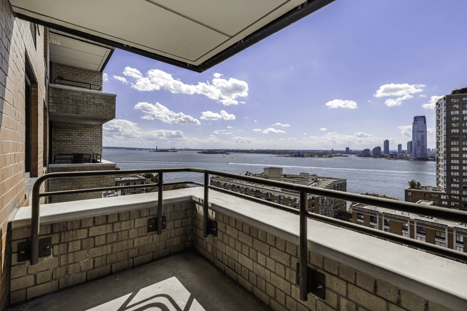 Amazing sunsets over the Hudson River from your private balcony !