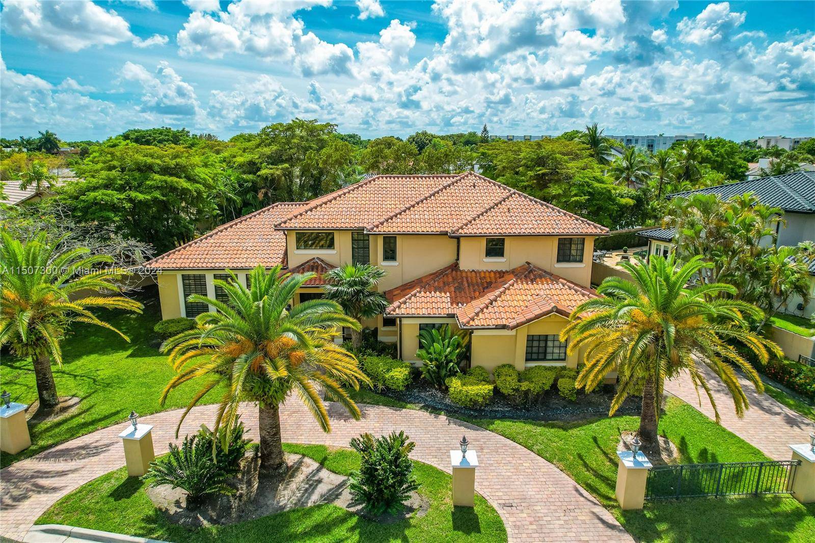 DORAL ESTATE custom build Mediterranean 2 STORY CUSTOM ultra luxury home, meticulously crafted with an uncompromising commitment to quality.